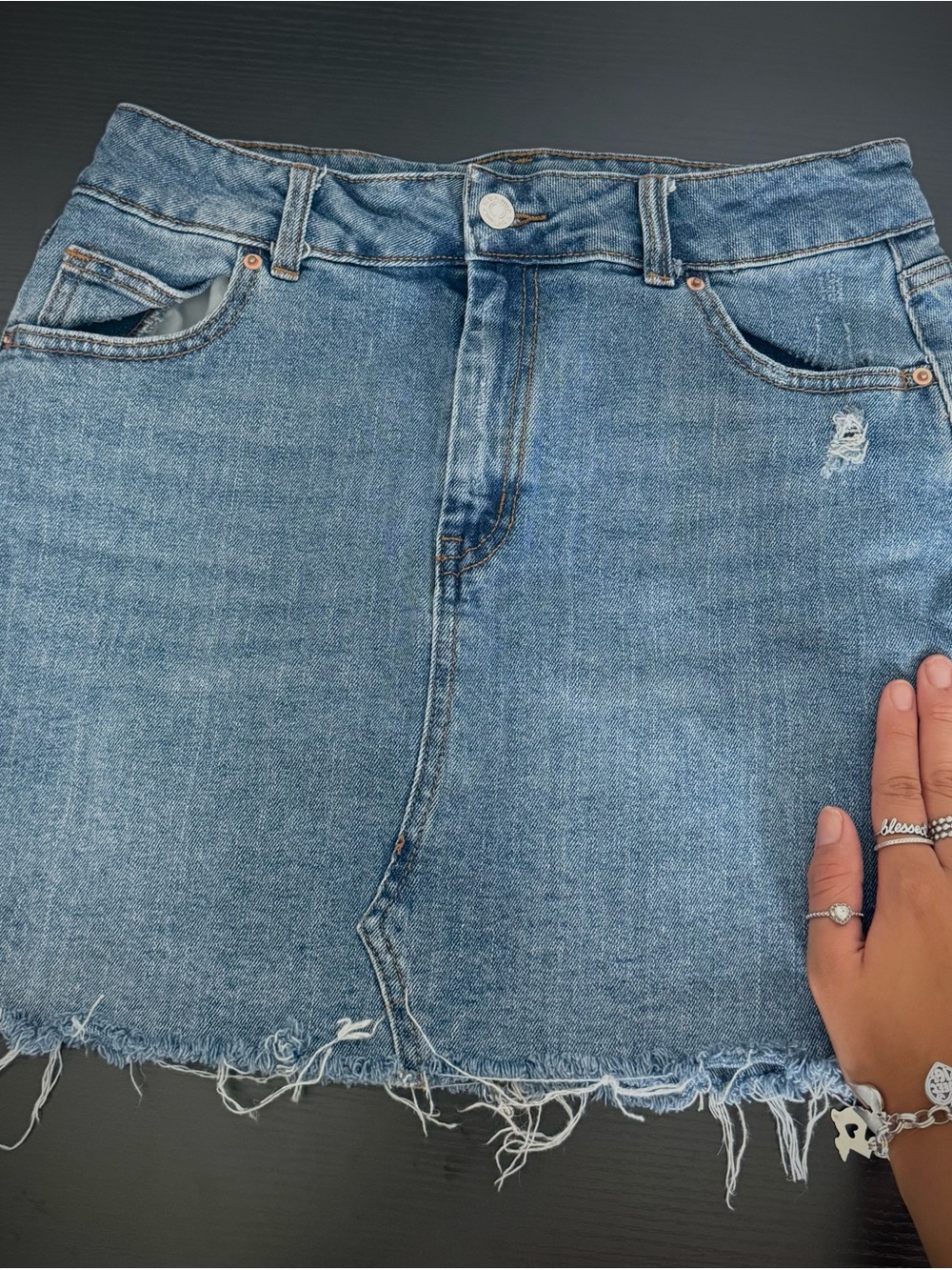 Wild Fable Distressed Denim
Mini Skirt - Size Small 🐝 - Picture 2 of 4